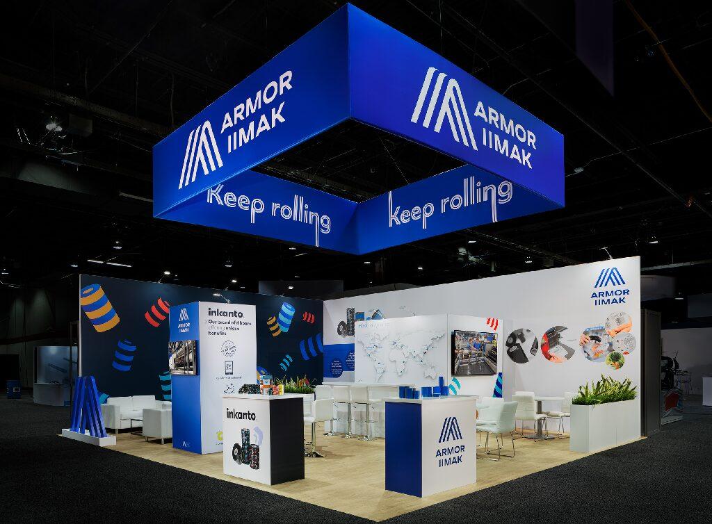 10 Staffing Tips for Booth Exhibitions | Local Exhibits